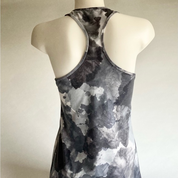 Lululemon Grey White Tank Top size 6 - Picture 7 of 10